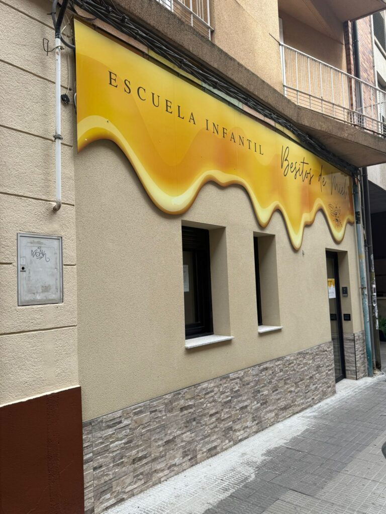 Exterior BESITOS DE MIEL Escuela infantil